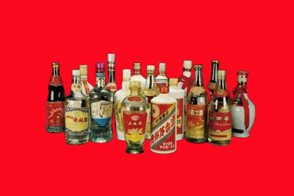 丹东回收十八老酒.jpg